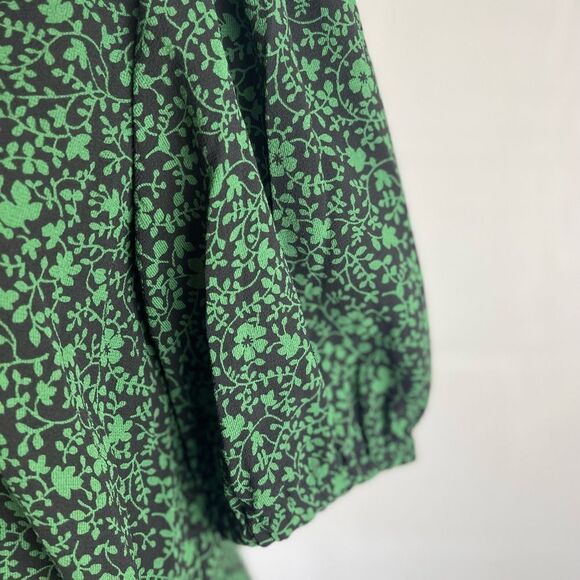 Michael Kors black & moss green floral print wrap front blouse sz PS, PM,XS, XXL - Picture 6 of 8